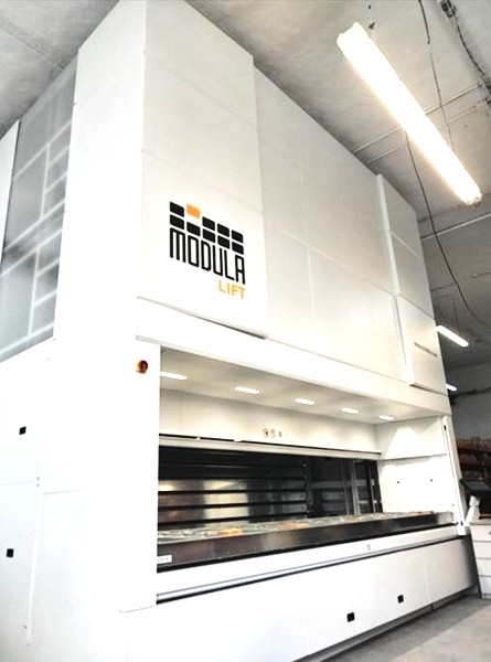 Almacén vertical de Modula en Industrias Garendi